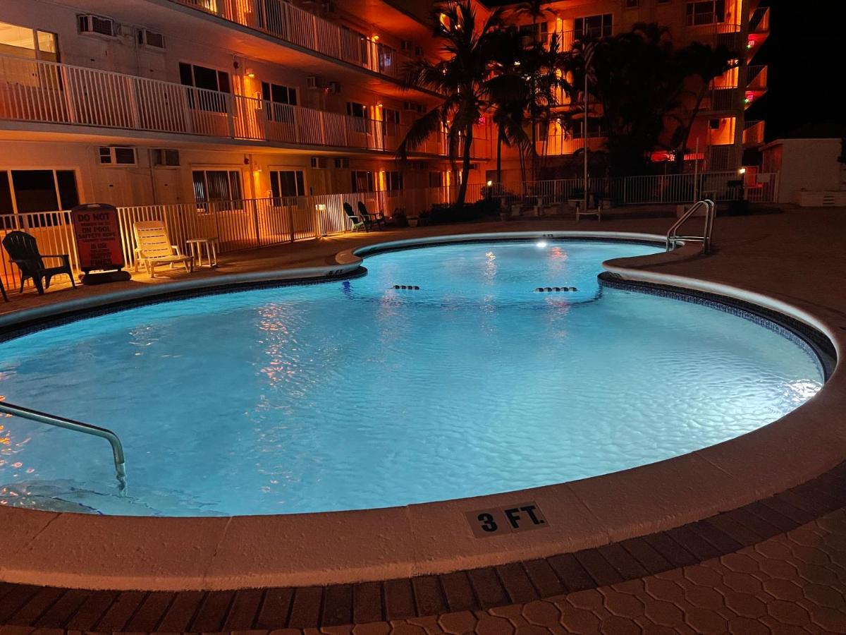 Studiobts - Lauderdale-By-The-Sea Pompano Beach Esterno foto